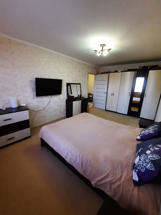 Продам 3-х комнатнау (6-67)