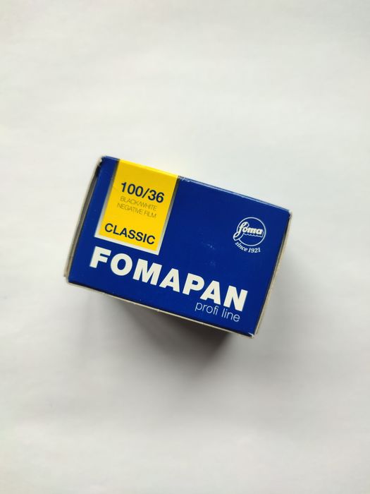 Дәретханада жыныстық қатынасқа түскен гейлердің жасырын видеосы