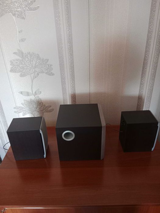 Продам колонки и сабвуфер microlab W541