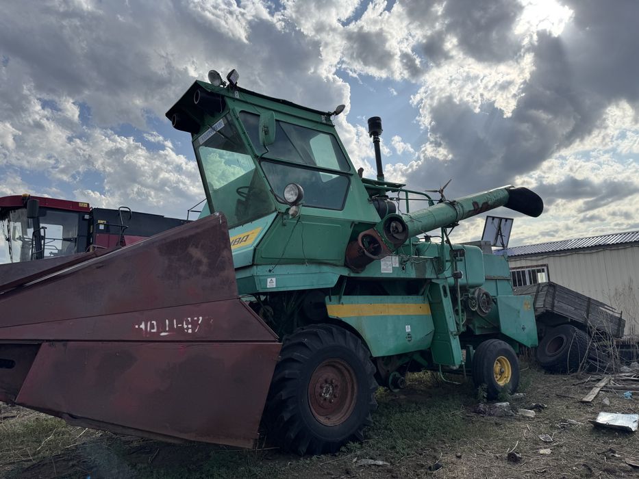 Продам комбайн Нива Эффект