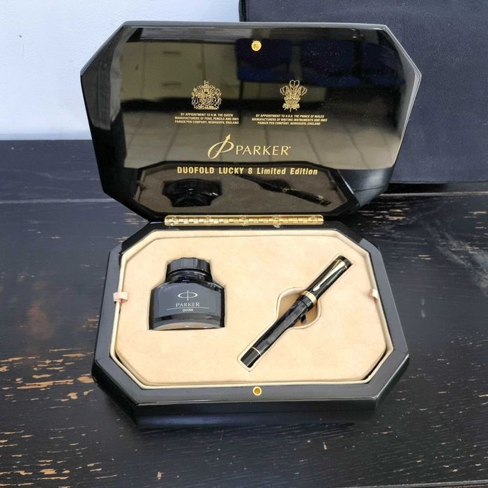 Stilou Parker Duofold Lucky 8  NOU ZEUS AMANET 65884