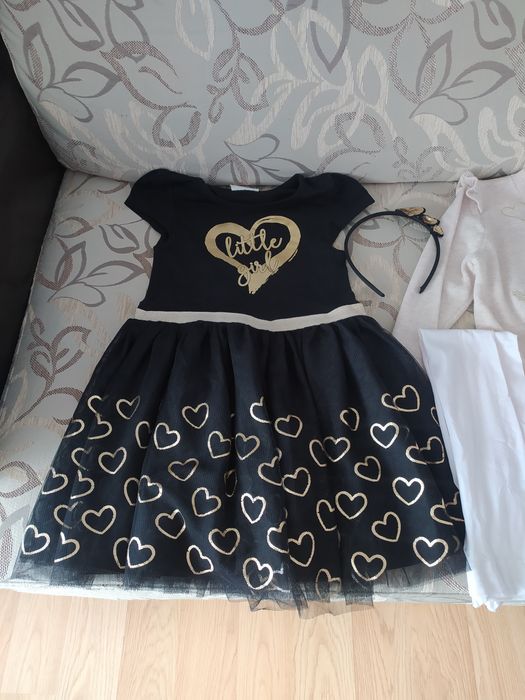 Лот летни дрехи за момичета в отлично състояние са. За 4-5год