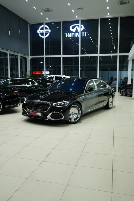 Mercedes-Benz S-Klass W223 S580 MAYBACH