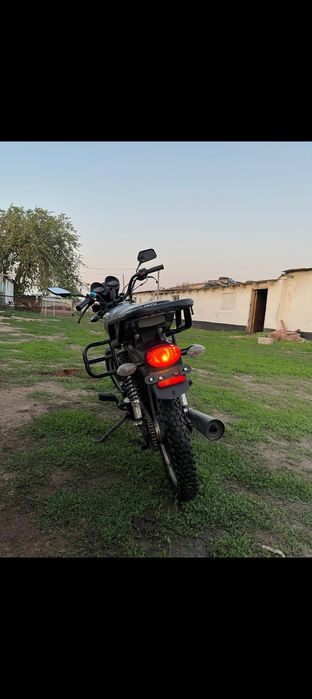 Мотоцикл (110 yaqi)