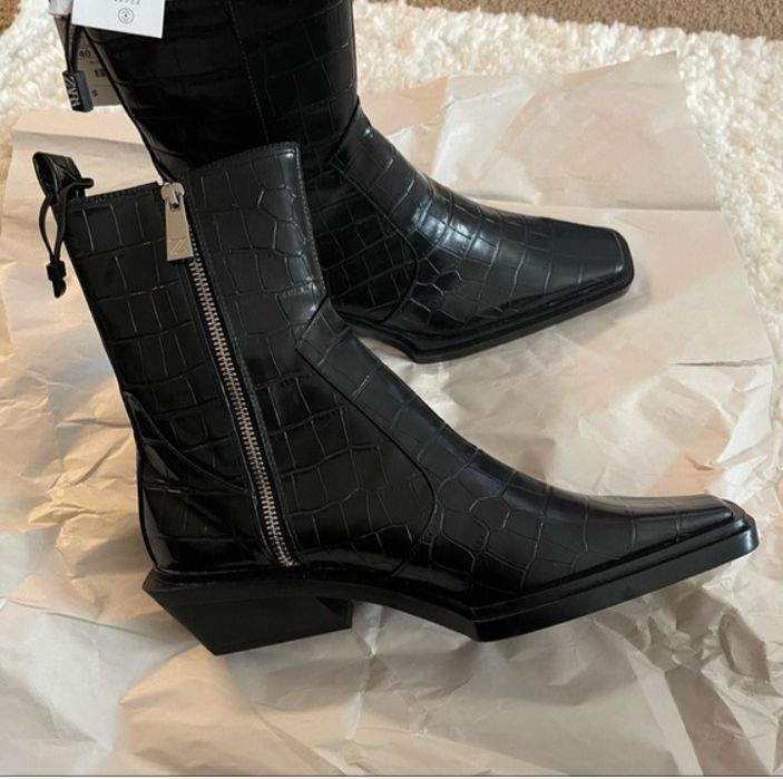 Cizme Zara USA,model croco ,piele croco ,masura 38