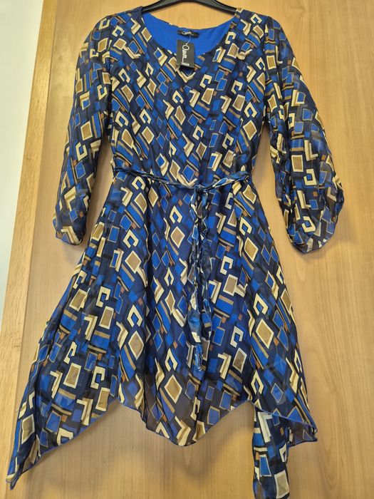 Rochie asimetrica din matase