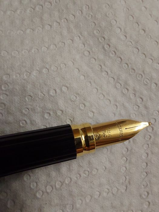 Stilou Waterman Executive penita aur 18k