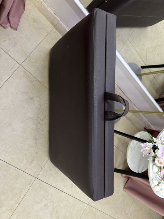 Кушетка для ресниц