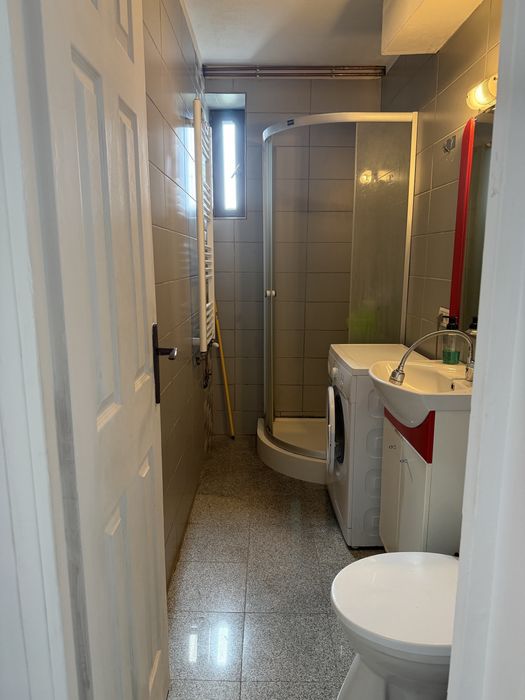 Inchiriez apartament 2 camere central