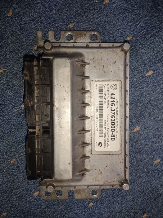 Блок управления двигателем