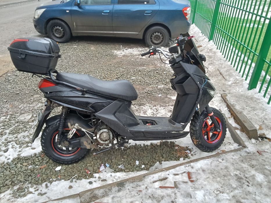 Скутер Самурай, самурай