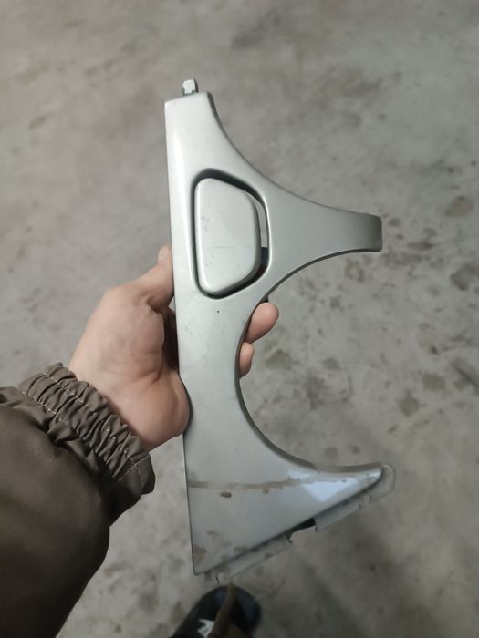 Капот Мерседес 210