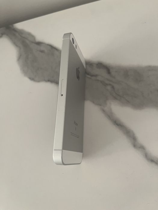 Iphone se 128gb (2016)