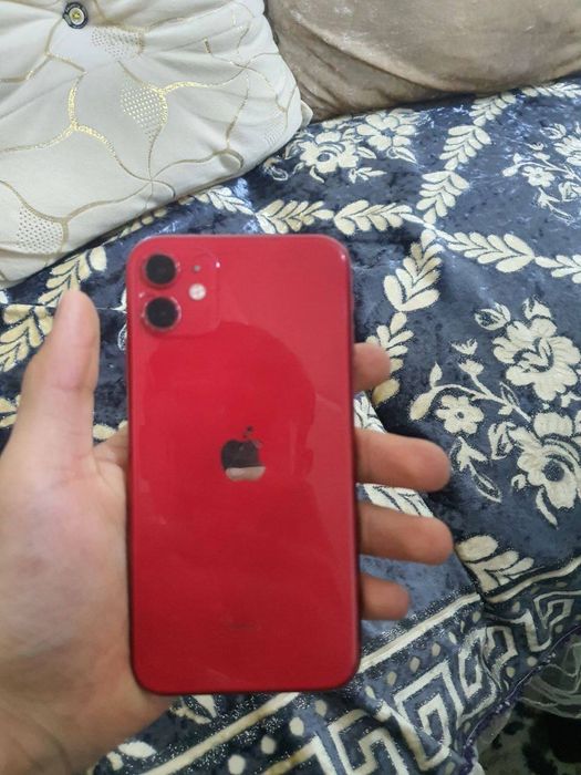 Sotuvda iphone 11