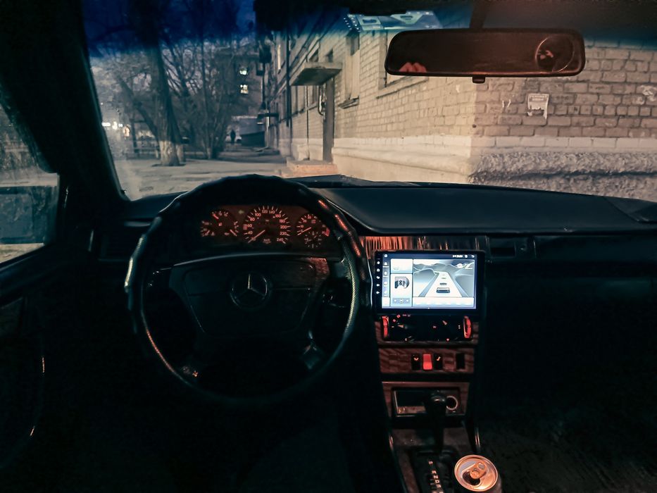 Продам Мерс w124