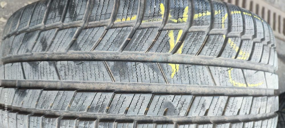 Всесезонни гуми 235/45 r17
