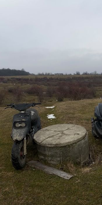 De vânzare două scutere sau schimb ‼️‼️