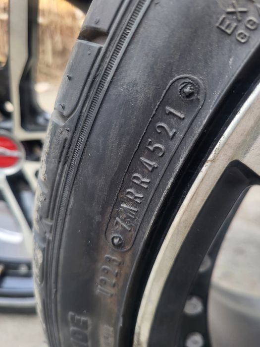 Продам шины с дисками