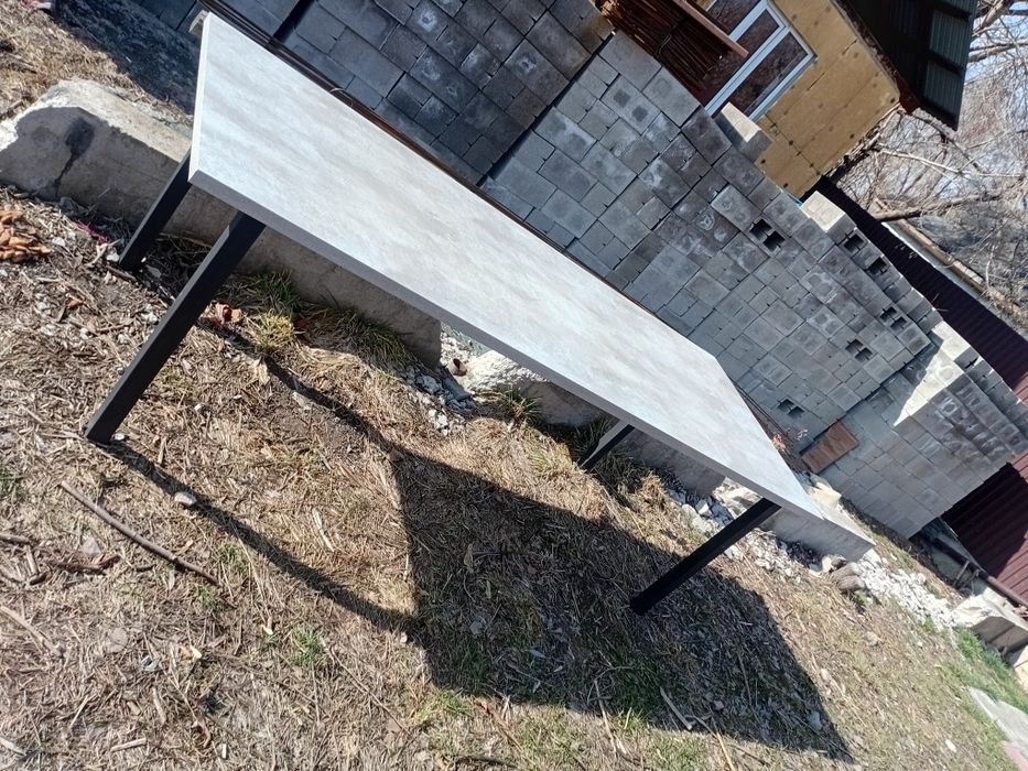 Продам стол лоллолрпнрр