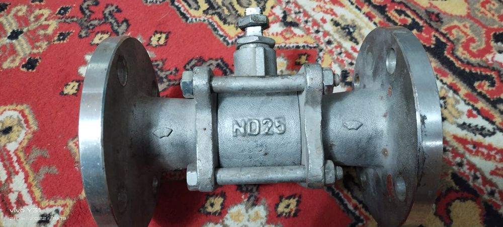 Кран из нержавеющей стали