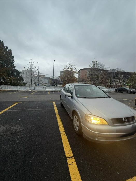 Opel Astra 1.6 benzina