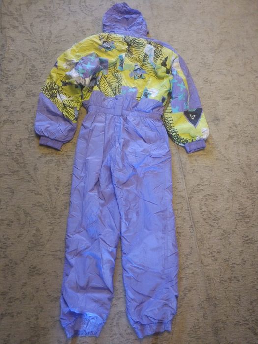 Лыжный комбинезон