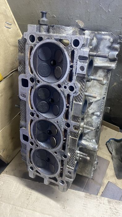 Продам Гбц приора 16 клапан.