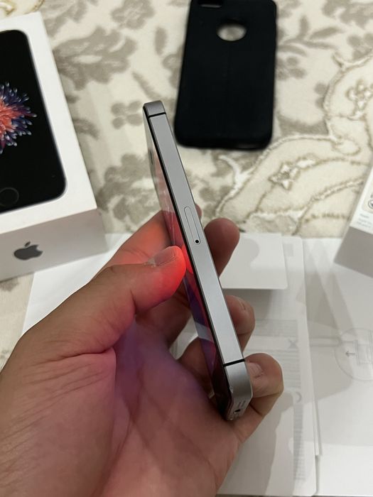 Айфон iPhone SE 32GB (2016) EAC 80%