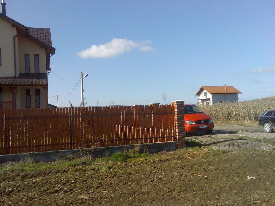 Vând teren intravilan 3935 mp