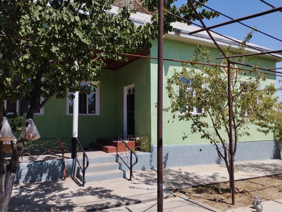 Үй сатылады. Шардара қаласында.