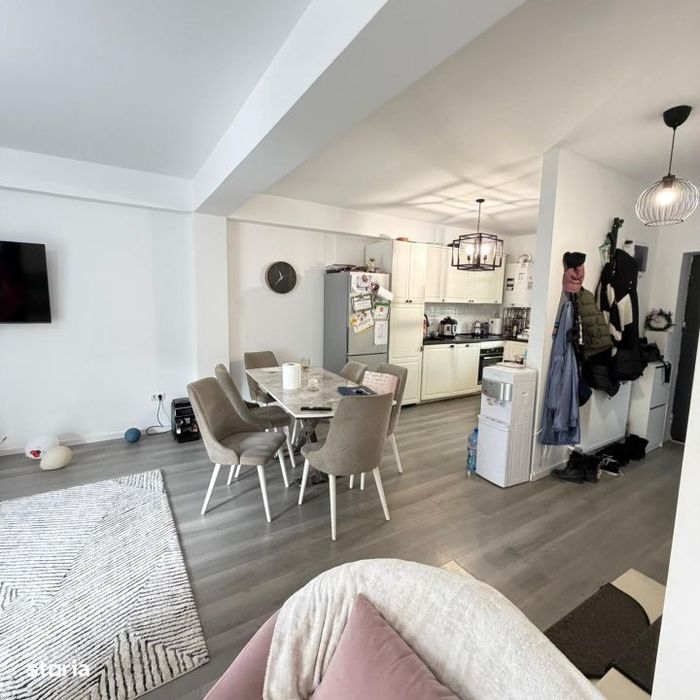 Casa/Vila Bragadiru-Cristalului 4 camere/mobilata