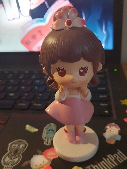 Figurina kawaii girl