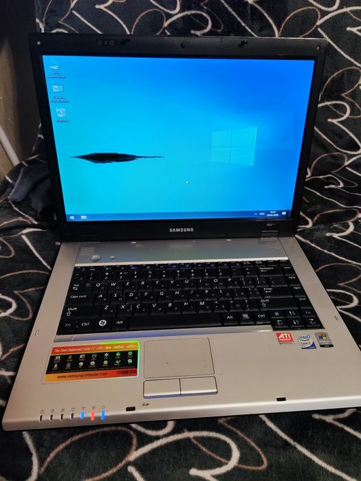 Продам ноутбук Самсунг