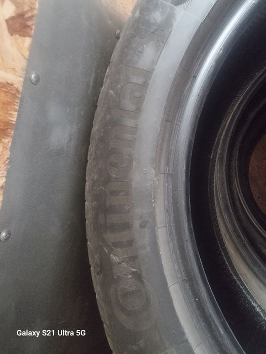 235*55 R 19 комплект continental