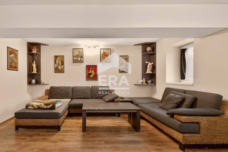 Продава се Тристаен апартамент в Варна, Виница - 88 кв.м за 1137 €/кв.м - Снимка #1