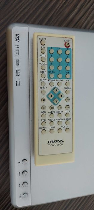 DVD проигрыватель компактный