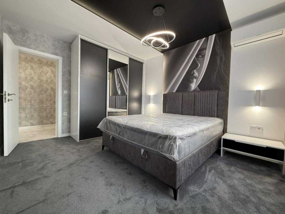 Продава се Тристаен апартамент в Пловдив, Център - 100 кв.м за 2390 €/кв.м - Снимка #5