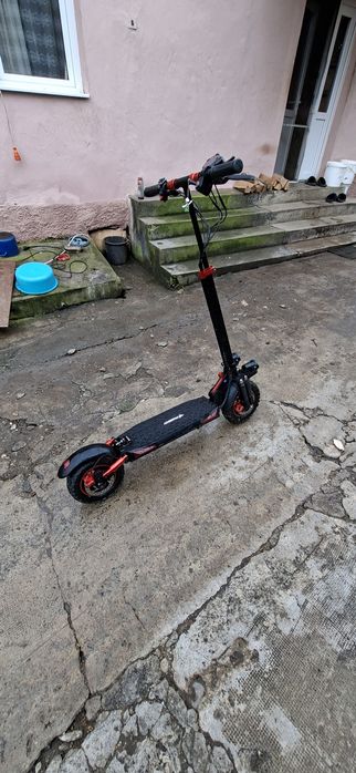 Vand Trotineta electrica sau schimb cu scuter