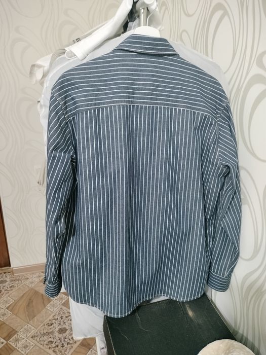 Продам рубашки летние