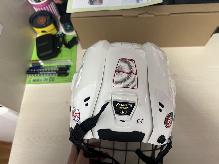 Шлем CCM tacks 310