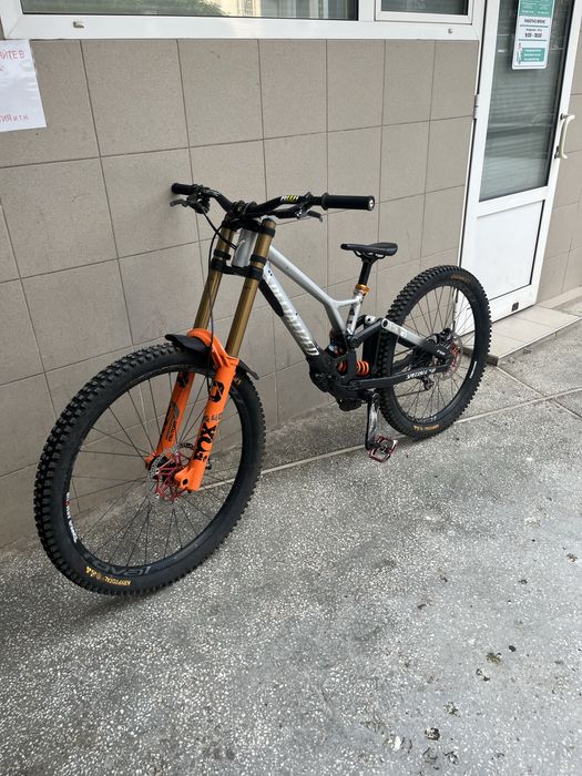 РАМКА С ШОК specialized demo expert