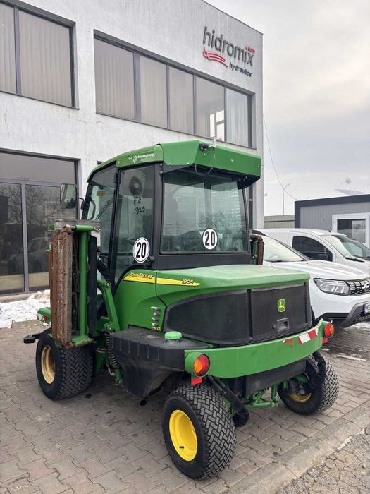 Mașină de tuns iarba cu rabator JOHN Deere 1905 Anul fabricației: 2016