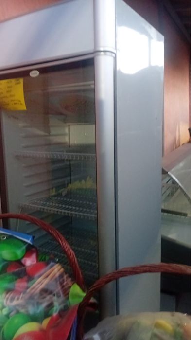 Холодильник. В отличном состояний