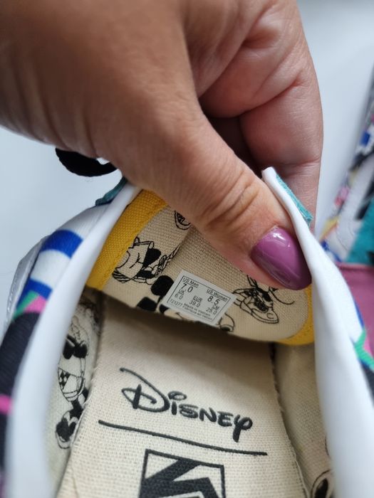 Tenesi Vans 39 ediție limitata Disney