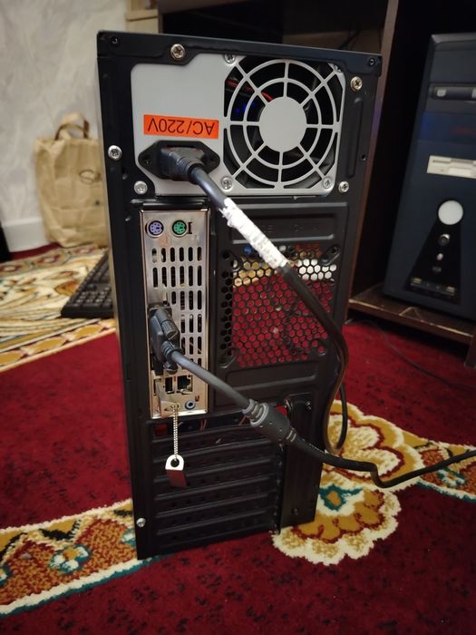 Продаётся системный блок Ubuntu.