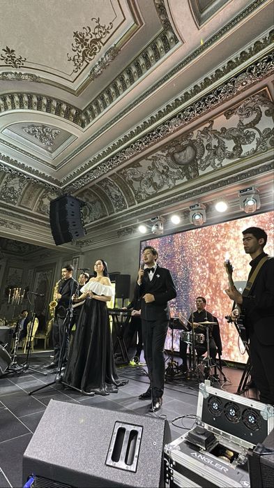 Meras Band — живая музыка для стильных свадеб и статусных мероприятий.