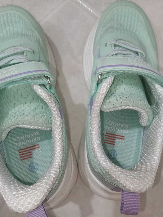 Продавам маратонки Original Marines