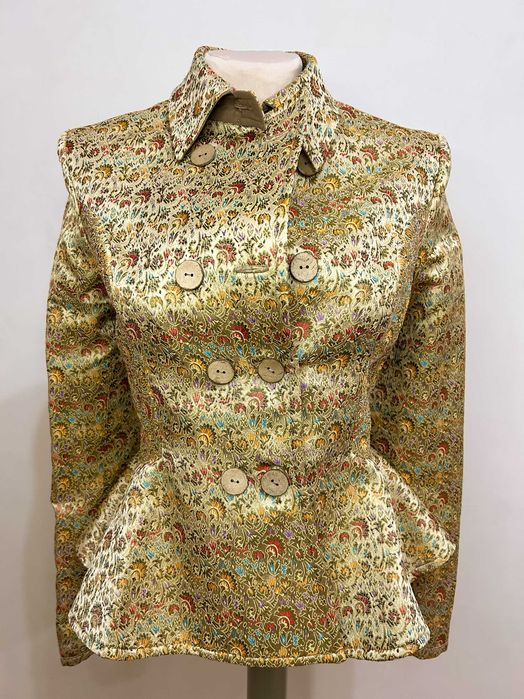 Жакет бежевый с баской, приталенный | Жакет из жаккарда размер 44-46