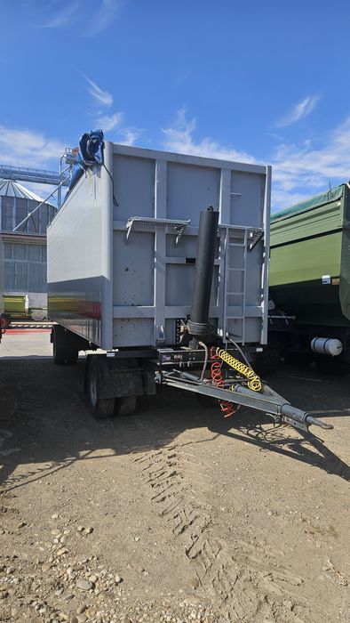 Vand remorca basculabila 48 mc