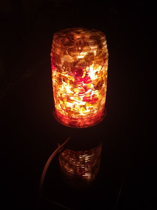 Veioza din rasina epoxidica si lemn, produs handmade